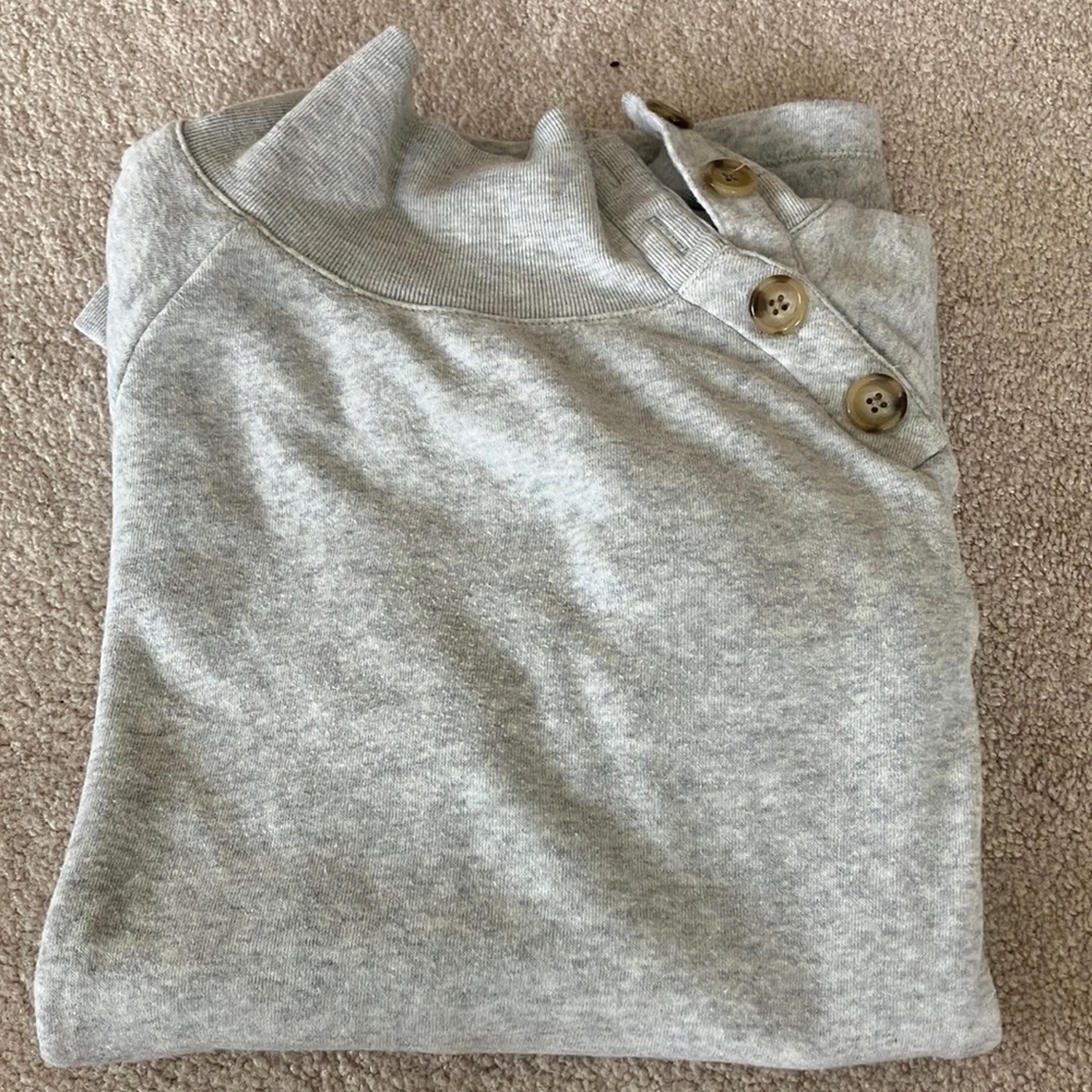 Jcrew factory sweatshirt w buttons guc warm gray